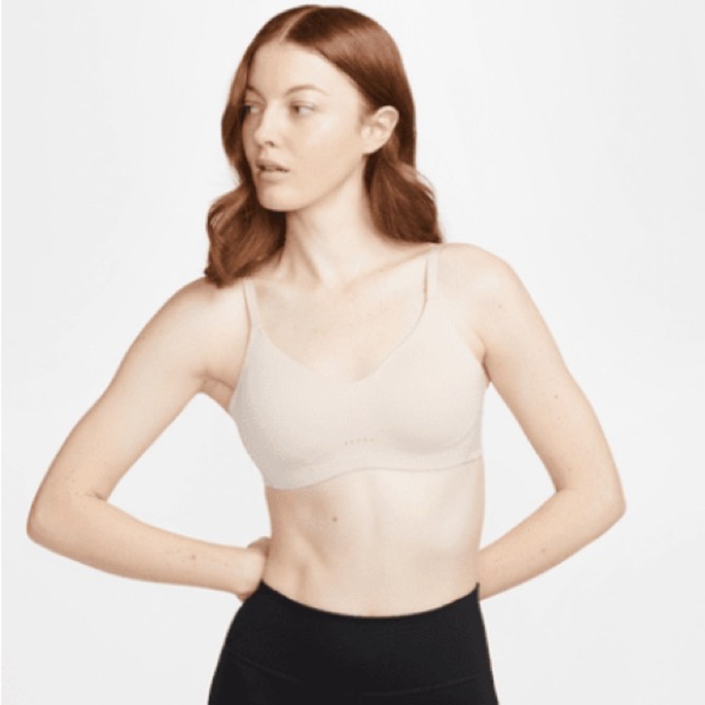 Nike Alate Minimalist Bra